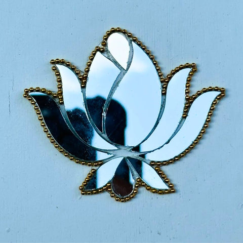 Ready-Made Silver Mirror Lotus Wall Décor Piece ST-65