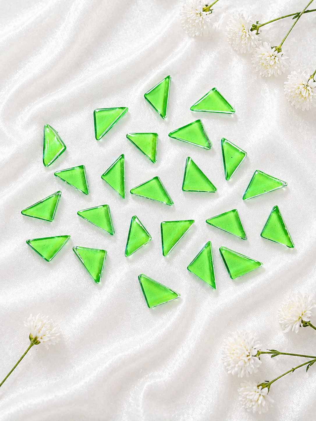 Trangle Shape Green Colour Mosaic Tiles-585