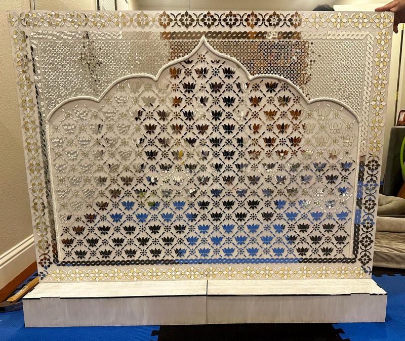 Lotus panel with box (with mirrors)-489