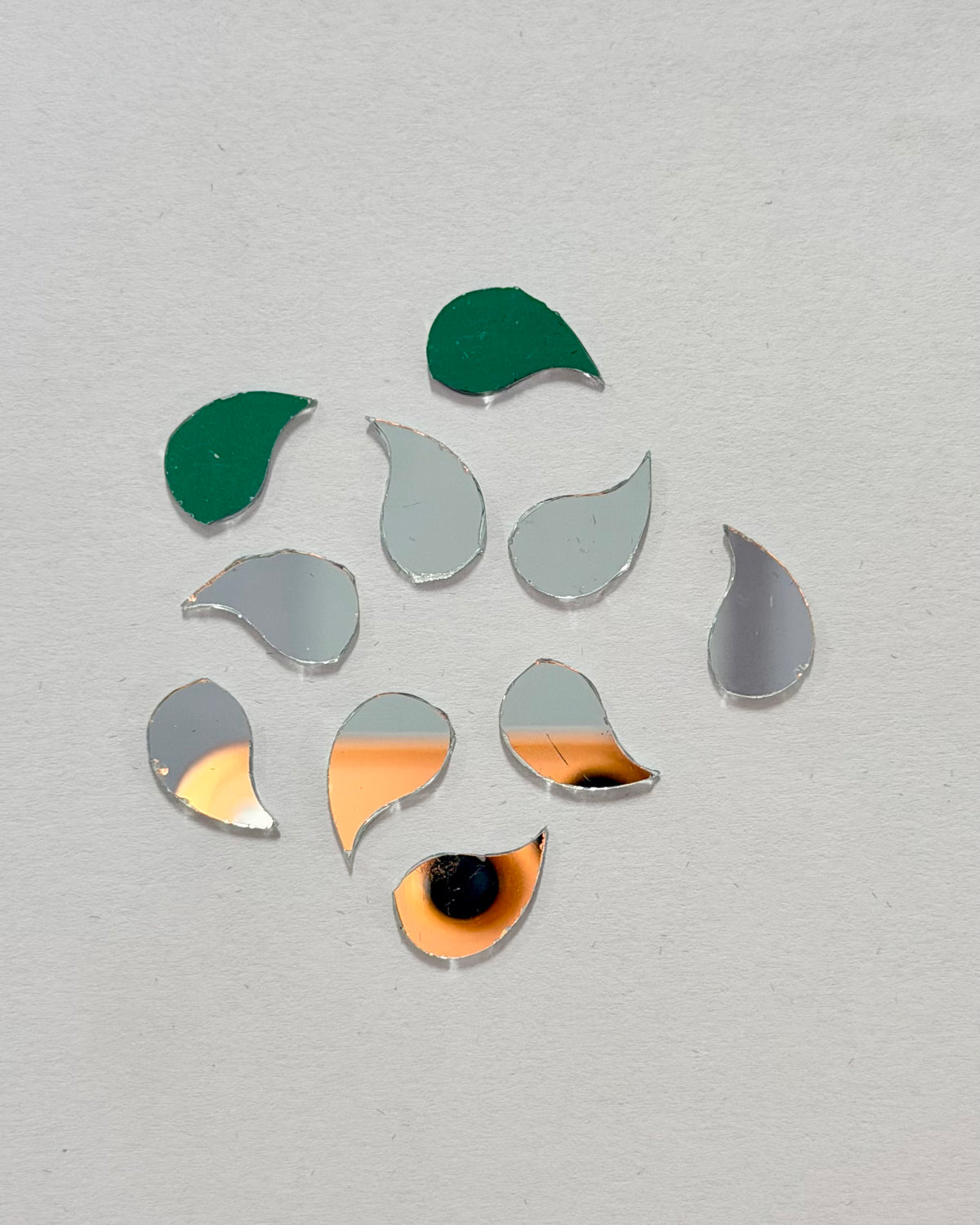 Fancy shape mirror-D