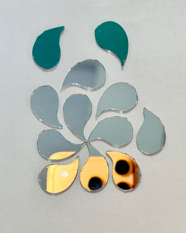 Fancy shape mirror-D