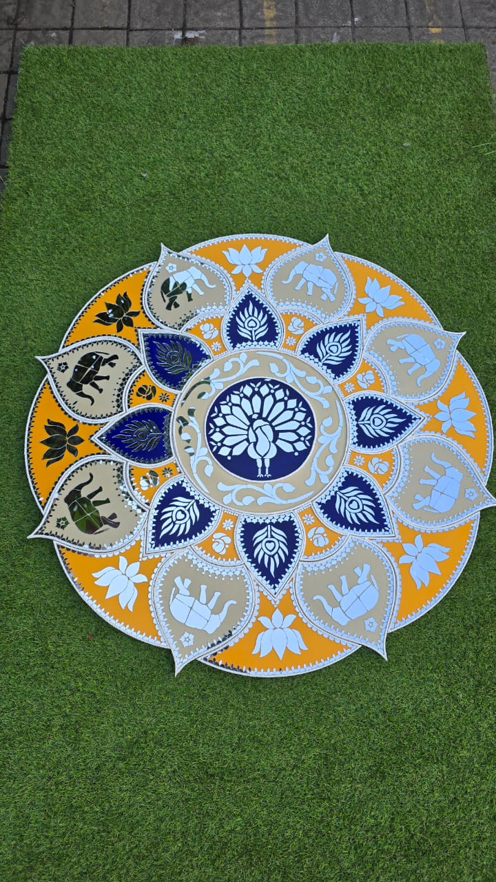 Round Decorative Rangoli cutout (with mirrors)-481