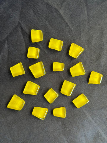 Irregular Shape Yellow Colour Mosaic Tiles-580