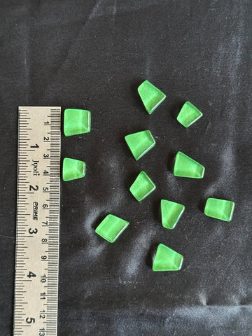 Irregular Shape Green Colour Mosaic Tiles-581