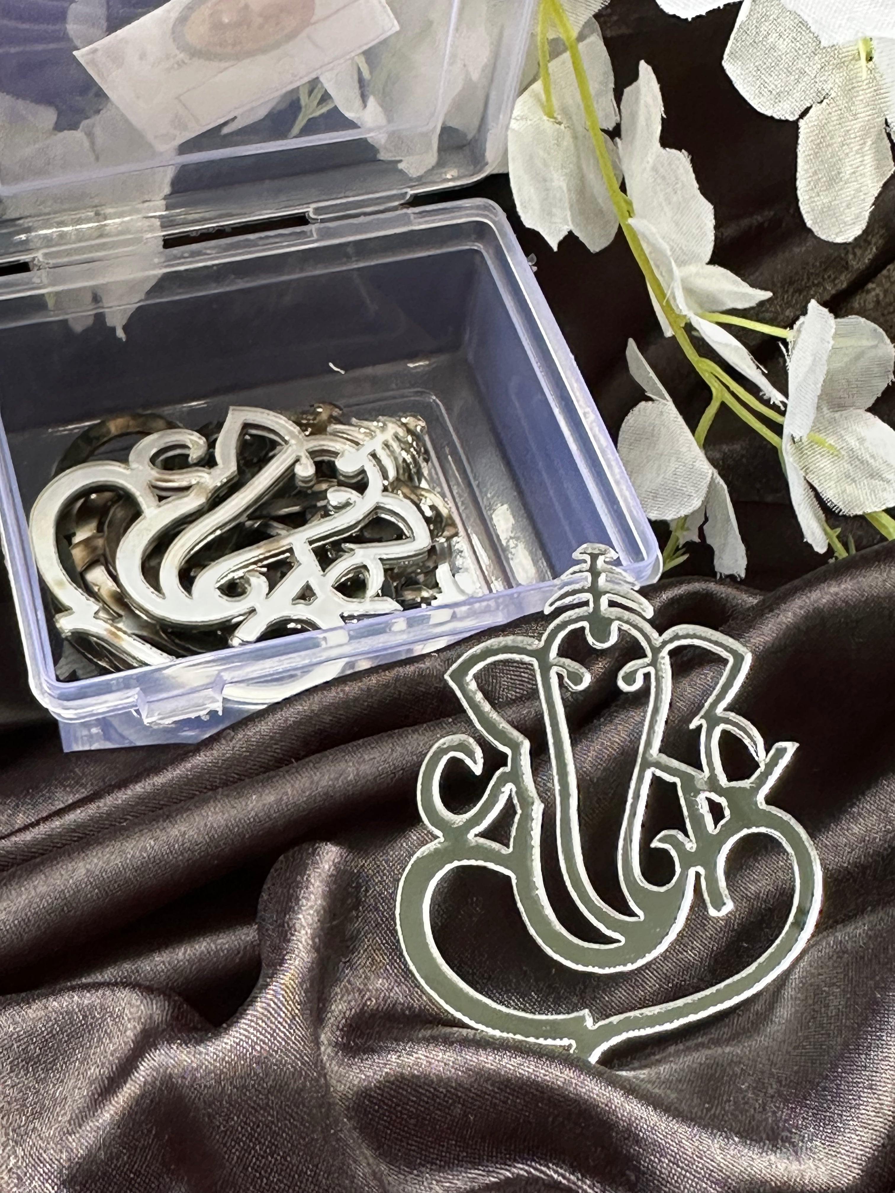 Acrylic ganesha shape mirror-12