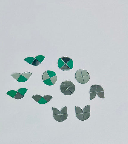 Split Round Petal Mirror-1454