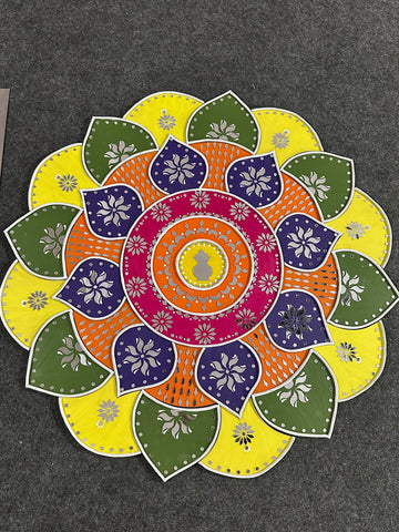 Round Decorative Rangoli cutout (with mirrors)-604