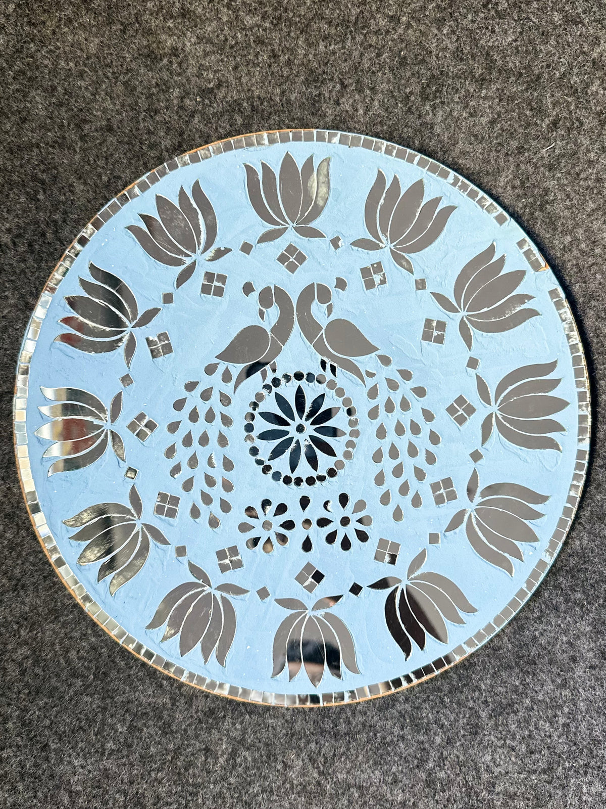 Round peacock mdf (with mirrors)-461