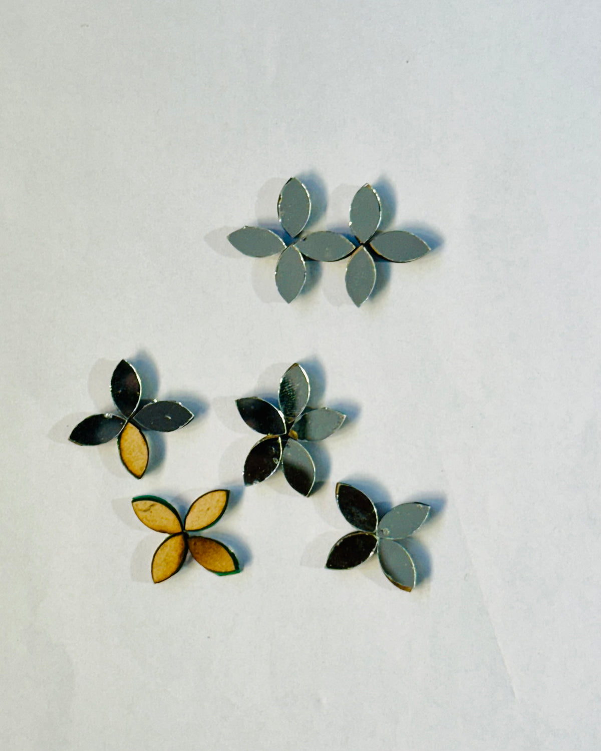 Petal Flower Shape MDF-671 with Matching Silver Mirrors-Ch-1