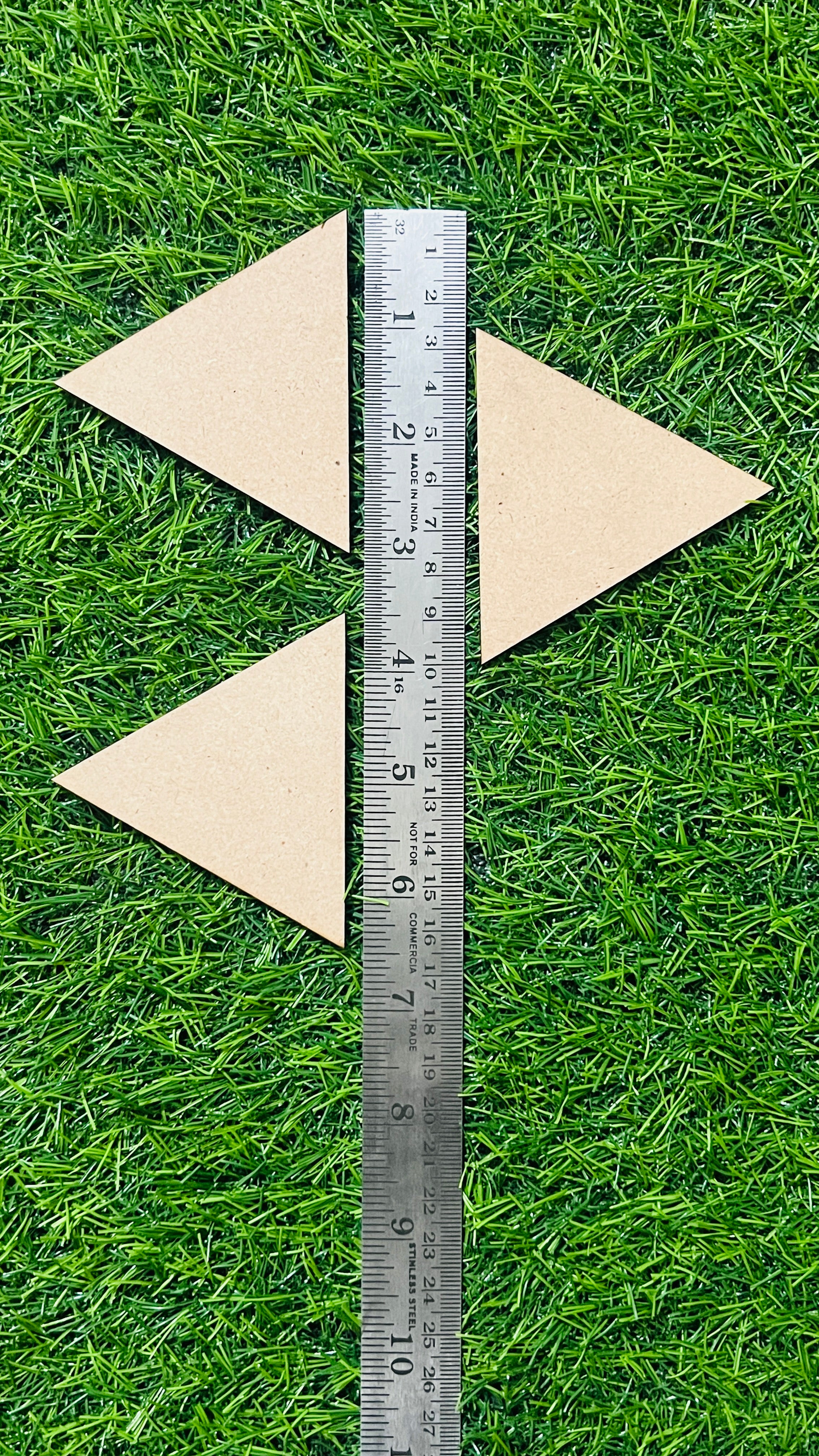 Mdf plain triangle shape