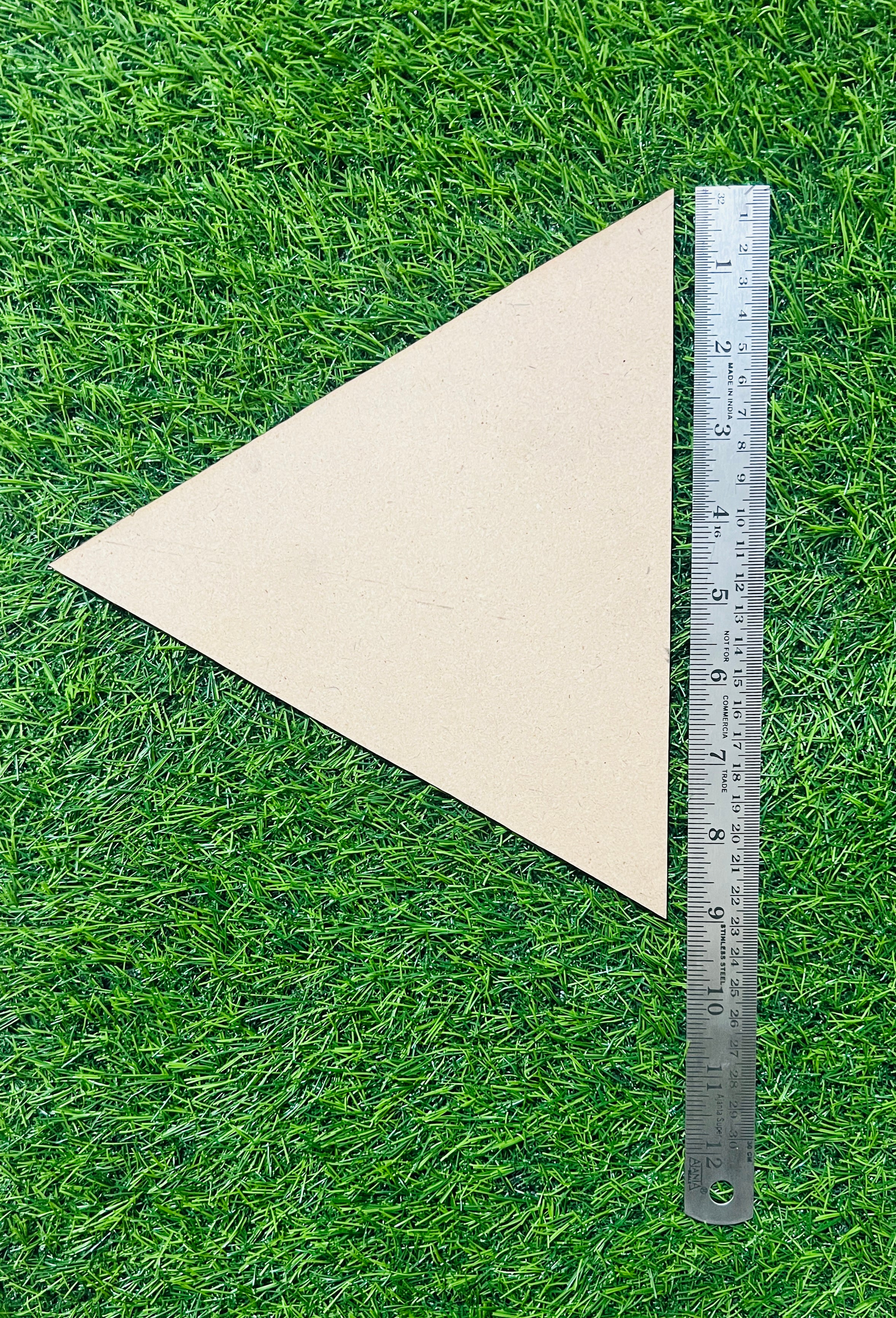 Mdf plain triangle shape