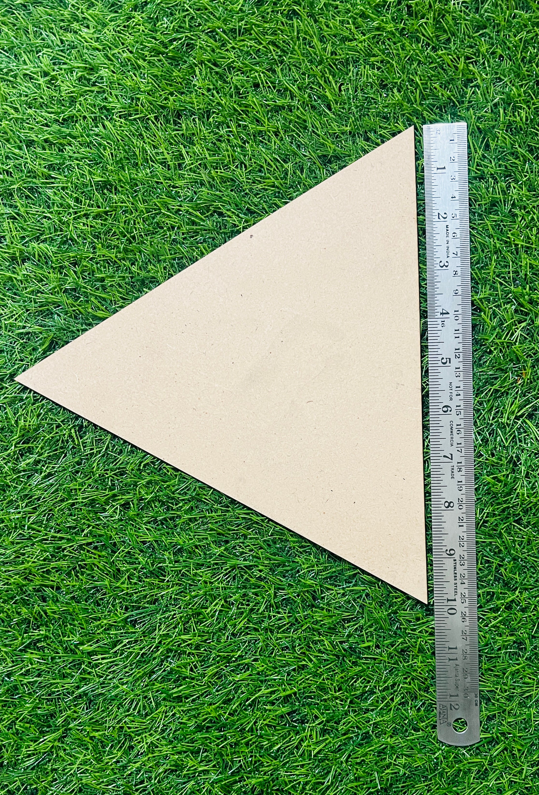 Mdf plain triangle shape