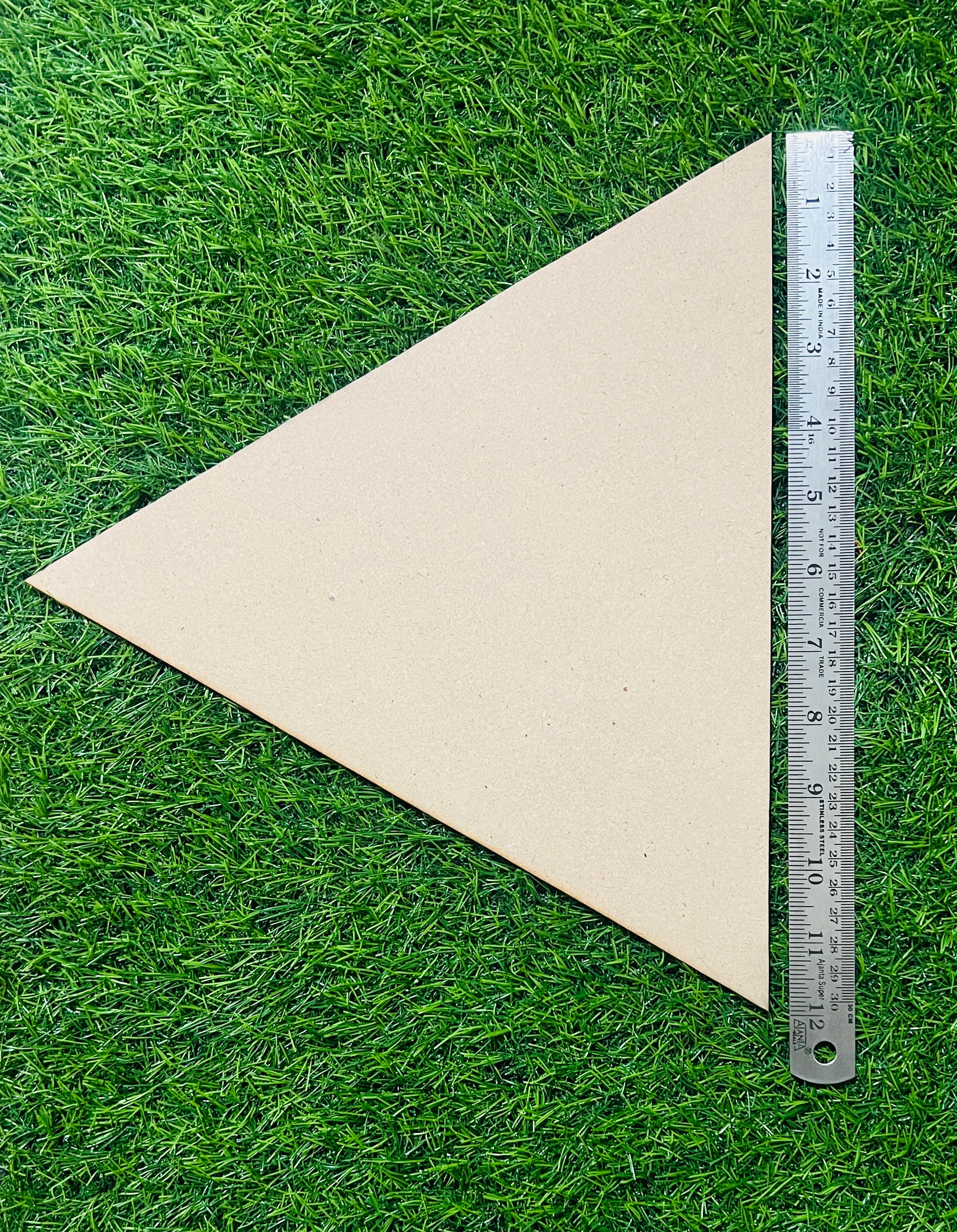 Mdf plain triangle shape