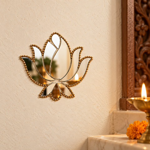 Ready-Made Silver Mirror Lotus Wall Décor Piece ST-65
