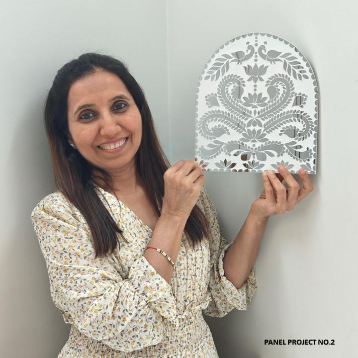 White mirror MDF arch panel with floral paisley artwork, decorative handcrafted mirror design for Lippan art, festive décor, and wall decoration use.