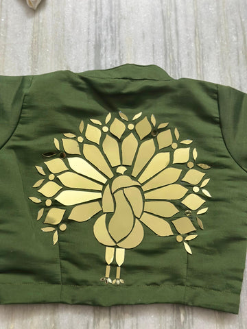 Fancy golden peacock shape mirror  mor-110
