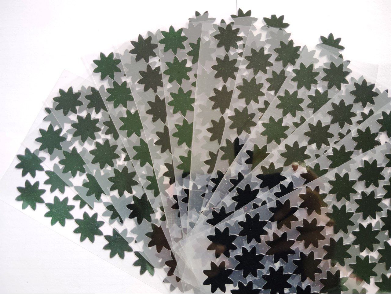 Plastic mirror sheet star shape