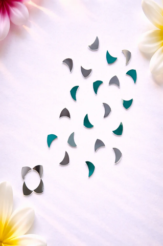 Limited Edition Curve Shape Mirrors for Lippan Art  –Ex-4